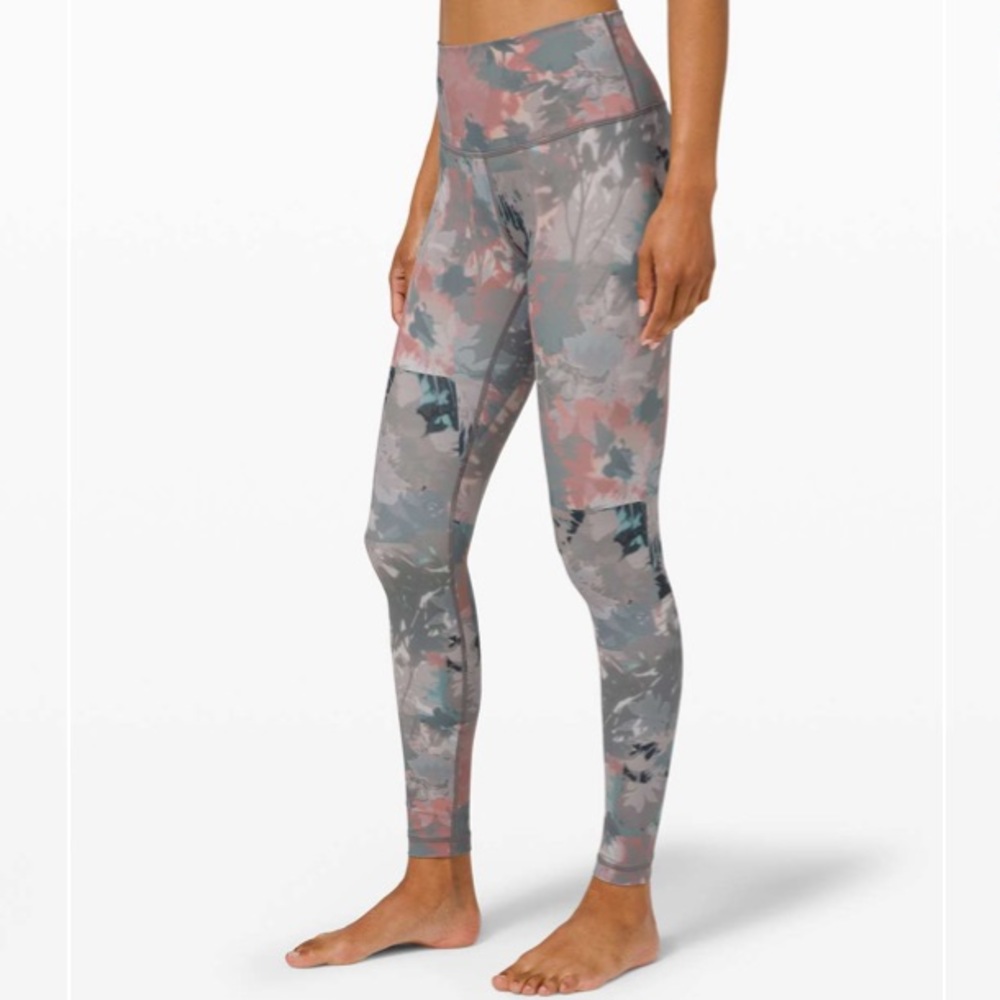 Lululemon Wunder Under High-Rise Tight 28" *Full-On Luxtreme-Barely worn!